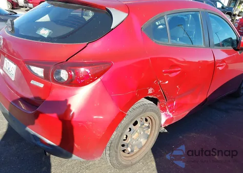 2015 Mazda Mazda3 I Sport из США, поврежденный, VIN JM1BM1K75F1246977